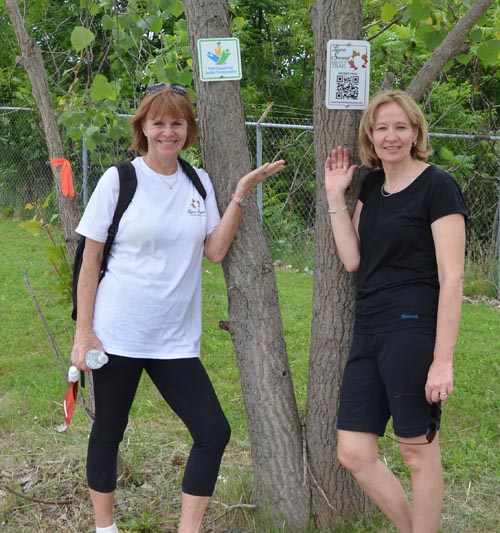 Valerie Pringle and Laureen Harper at Kilometre 31 on the 32-kilometre Laura Secord Legacy Trail.