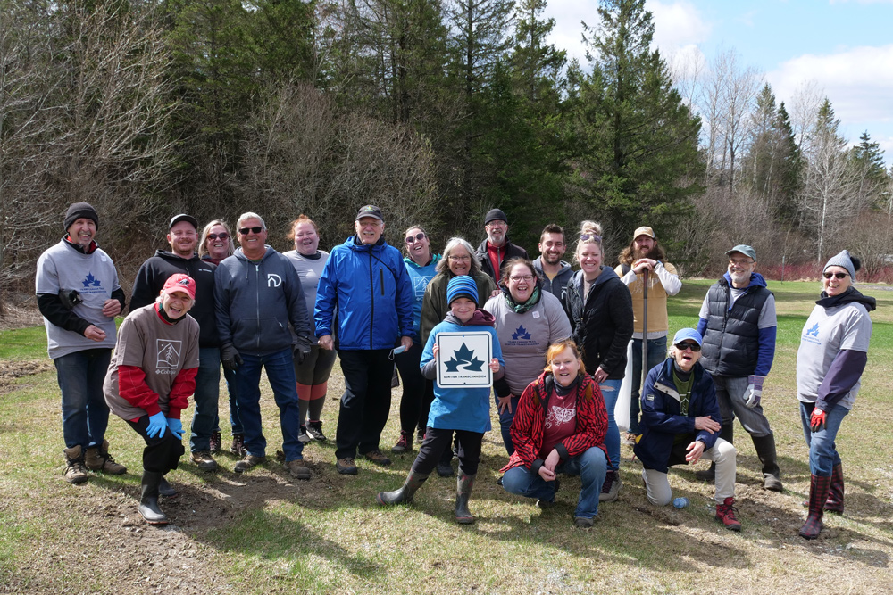 Volunteers at a Trail Care 2022 event