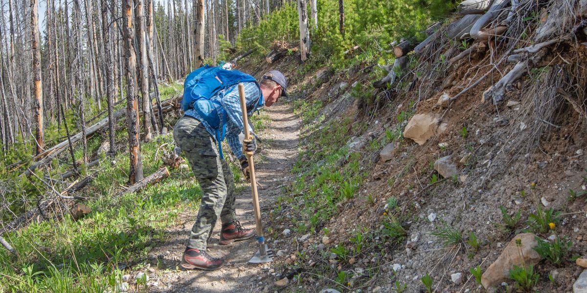 AB_High-Rockies-Trail_2025-06-07_Trail-Care_ITD-2-28-tct-header-crop | Trans Canada Trail