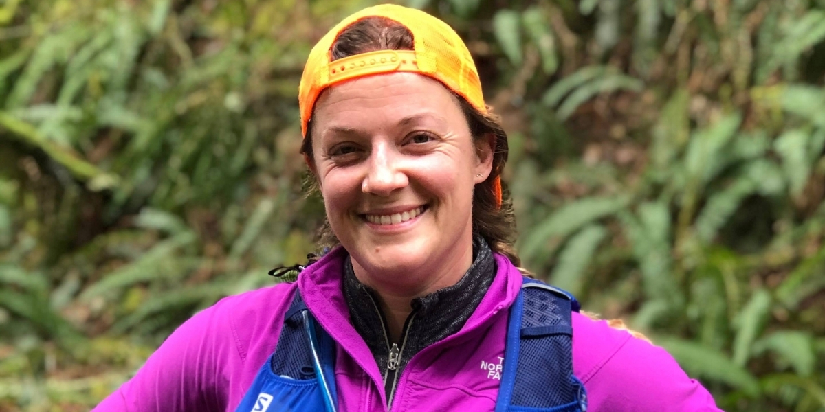 00Feature image_Jen Cerullo profile_credit Jen Cerullo | Trans Canada Trail woman in running gear smiling
