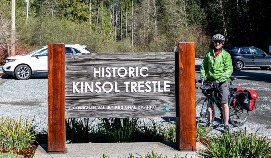 04Support image_Leigh McAdam bikepacking_Historic Kinsol Trestle_credit Leigh McAdam | Trans Canada Trail kinsol trestle signage